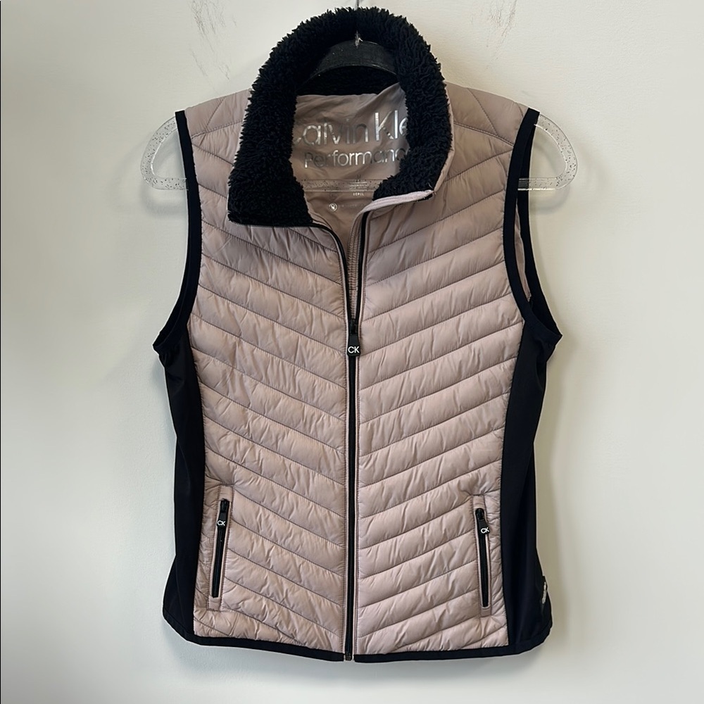 Calvin Klein Sz Medium Black and Tan Puffer Vest - Picture 2 of 11